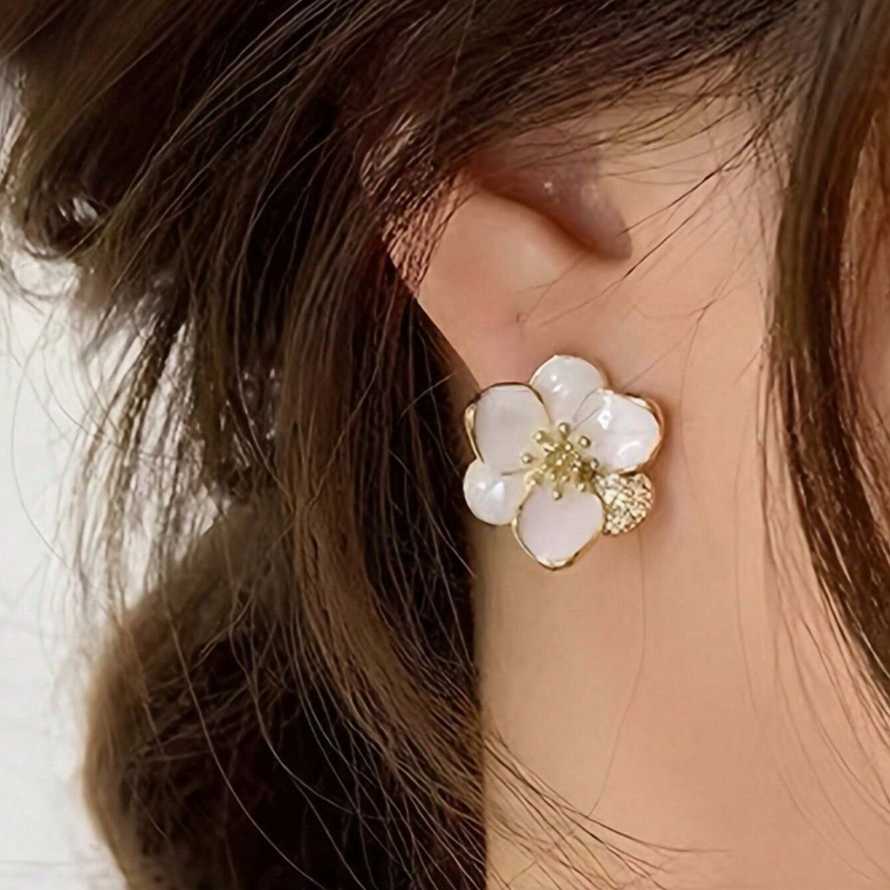 White Color Flower Enamel Kore - Korean Daily Lifestyle recension och pris